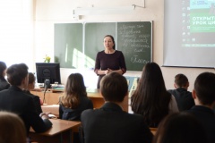 смоленские школьники приняли участие во всероссийском «Уроке цифры» - фото - 4