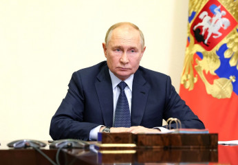 владимир Путин приветствовал участников третьего Международного форума министров образования - фото - 1