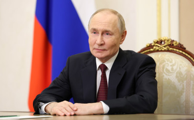 президент Российской Федерации Владимир Путин поздравил педагогов с Днем учителя - фото - 1