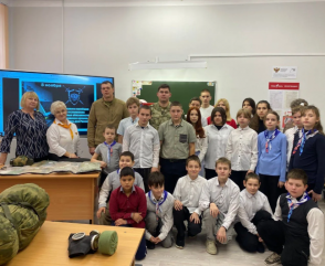 cоветники по воспитанию провели мероприятия, посвященные дню памяти погибших при исполнении служебных обязанностей сотрудников органов внутренних дел России - фото - 8