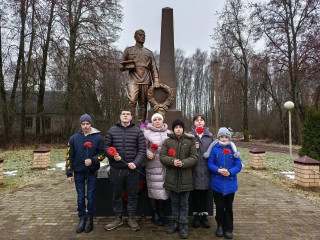 советники по воспитанию провели мероприятия, посвященные Дню Неизвестного солдата - фото - 10