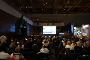 в Москве стартовал съезд региональных операторов Единой модели профориентации «Билет в будущее» - фото - 3