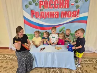 с 27 по 31 июля в детских садах Краснинского муниципального округа прошла неделя русского фольклора - фото - 4